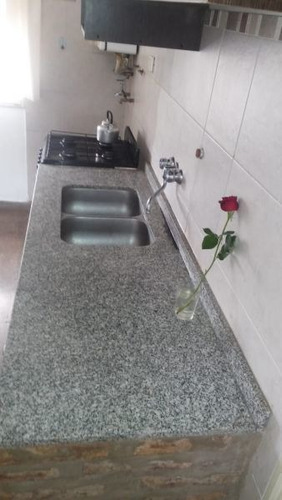 Imagen 4 de 17 de Departamento De Dos Dormitorios En B° Altos De San Martín