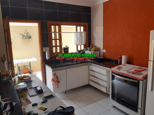 Imagem 3 de 15 de Linda Casa 03 Dormitórios Em Jacareí Vendo Ou Troco Por Chácara - 1838