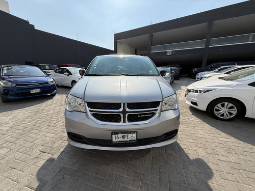 Dodge Grand Caravan 3.7 Sxt At
