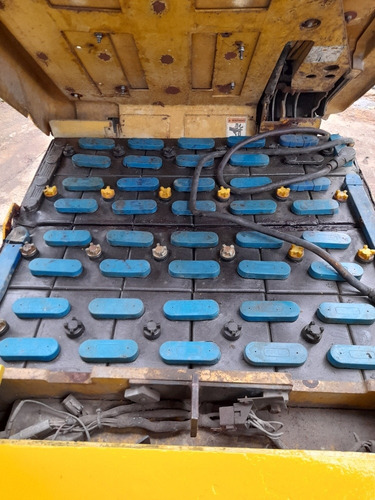 Imagen 6 de 9 de Autoelevador Yale Electrico 2500kg T. Triple C Desplazador
