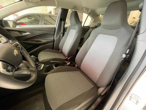 Imagen 9 de 18 de Chevrolet Onix Plus Onix 1.2 Plus M/t