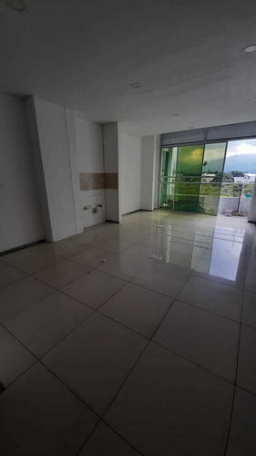Imagen 2 de 7 de Consultorio En Arriendo Clinica Del Cafe Armenia