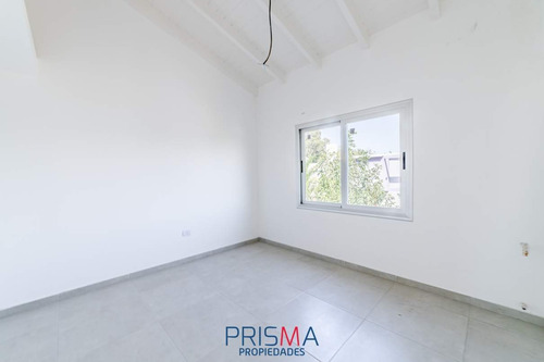Imagen 8 de 17 de Casa A Estrenar. Claros Del Bosque. 175 M2 Cub. 3 Dorm