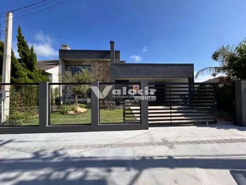 Casa Nova, 3 Suítes, 3 Banheiros, Lavabo, Garagem Para 2 Carros Rainha Do Mar, Xangri-lá - Rs