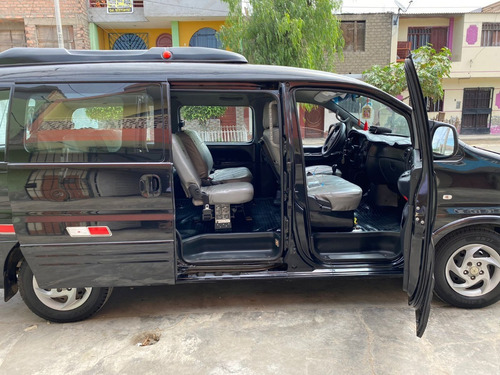 Vendo Minivan