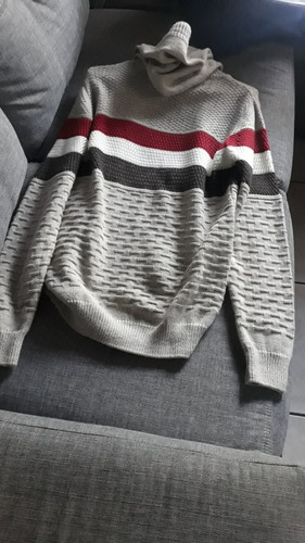 Vendo Barato Una Suéter Del Peru De Lana