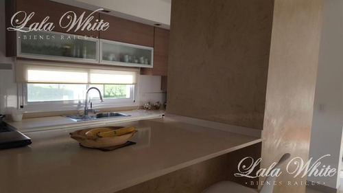 Imagen 8 de 25 de Venta - Casa En Los Talas