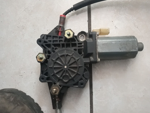 Elevalunas Delantero Izq Ford Courier 2005 0130821682 Ml468 (Usado)