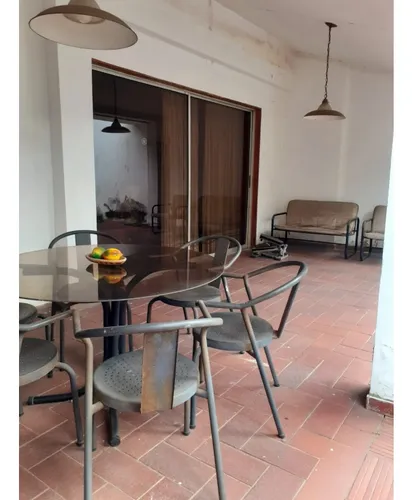Venta De Casa De 340mts2, En Prados Del Norte, Norte De Cali 11096.