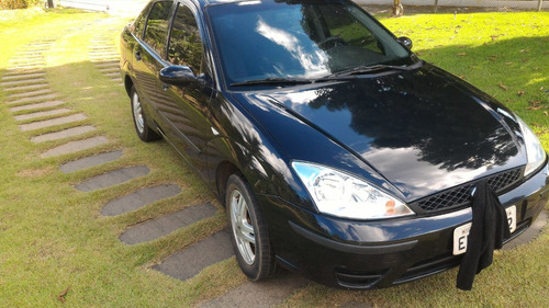 Ford Focus Sedan 2.0 Glx 4p