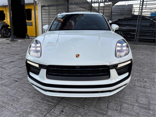 Porsche Macan S