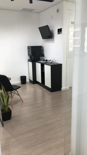 Imagem 8 de 10 de Sala Comercial À Venda Na Alameda Olga, Barra Funda, São Paulo - Sp - Liv-12672