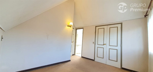 Amplia Casa Vendo En Lomas De Mirasur, 4d, 3b, 2e. Temuco