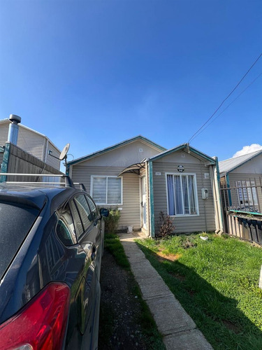 Casa En Venta De 2 Dorm. En Valdivia
