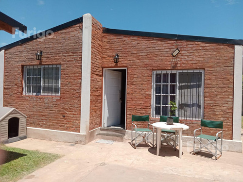 Casa 3 Dormitorios En Zavalla