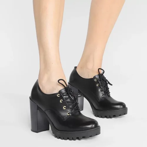 Sapato Oxford Salto Alto Tratorado Moleca 5713.101 Parcelamento