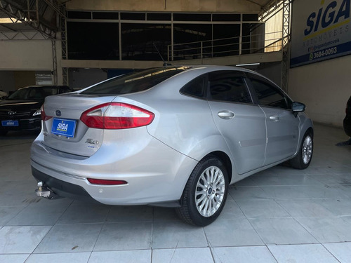 Ford Fiesta Sedan 1.6 16v Titanium Flex Powershift 4p