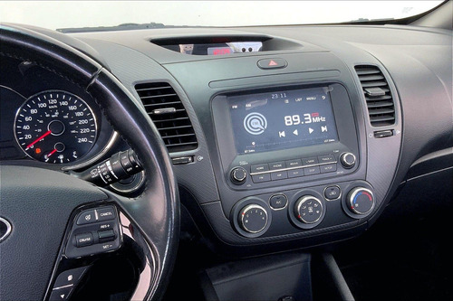 Imagen 6 de 25 de Kia Forte Hatchback 5 Pts Ex, Tm6, A/ac, Ra-16