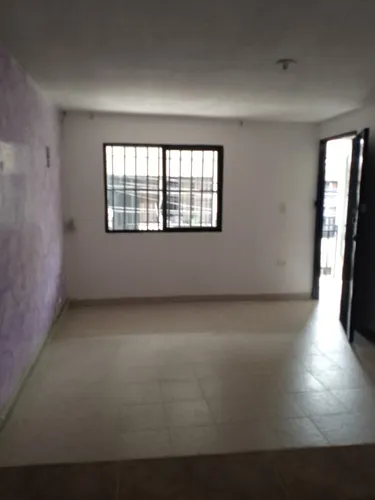 Casa De 3 Aptos Ideal Para Inversion O Vivienda