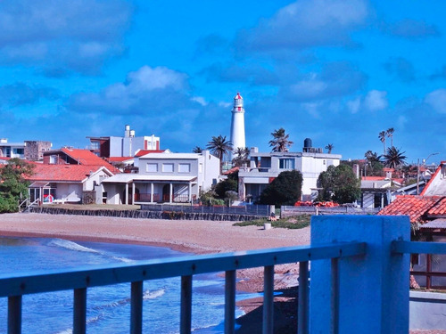 Aptos Sobre El Mar A Tres Cuadras Del Centro De La Paloma.