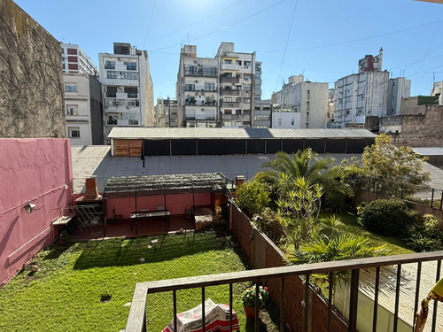 Alquiler Depto. 2 Ambientes Con Patio Exclusivo Y Balcón - Contrafrente - Recoleta