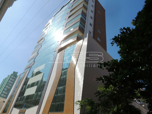 Imagem 1 de 15 de Apartamento No Via Del Mare 3 Suites Meia Praia - 4122