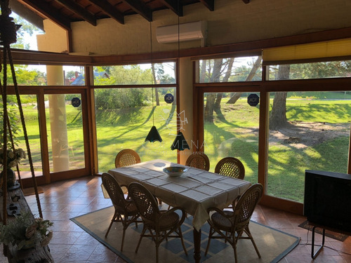 Muy Buena Casa En Solanas A 2 Cuadras De La Playa