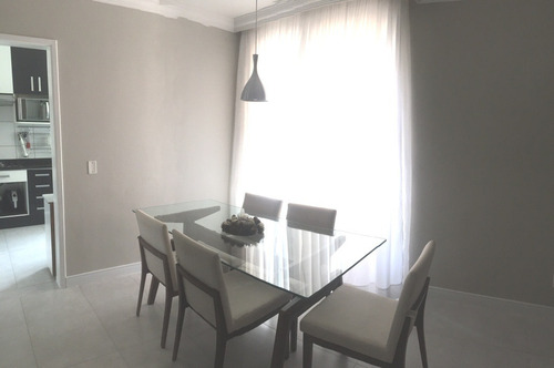 Imagem 3 de 13 de Apartamento De Dois Quartos - 1241