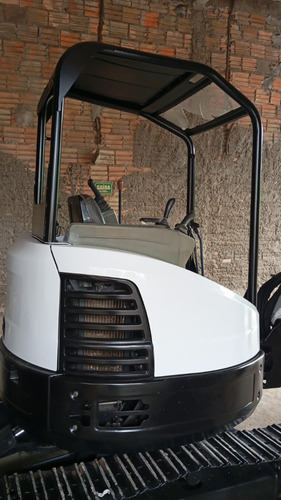 Mini-escavadeira Bobcat E26 Ref.237150