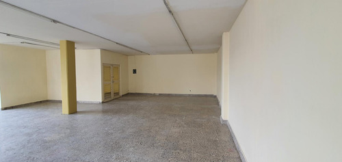 Edificio Comercial En Venta En La Colonia Gabriel Ramos Millán