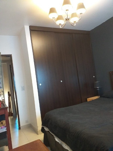Imagen 10 de 14 de Triplex En Venta En Castelar Sur