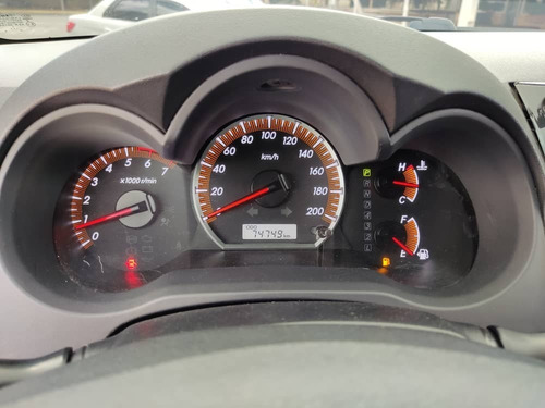 Imagen 14 de 14 de Toyota Hilux Kavak