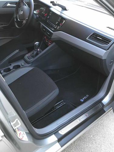 Imagem 6 de 14 de Volkswagen Polo 2019 1.0 Tsi Comfortline 200 Aut. 5p