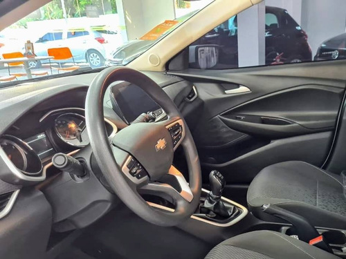Imagem 9 de 11 de Chevrolet Onix 1.0 Flex Lt Manual