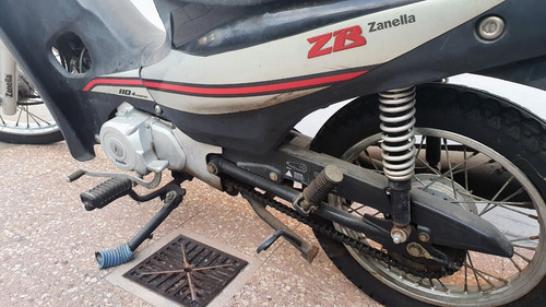Imagen 6 de 10 de Moto Zanella 110 De 4 Tiempos 2000km 2010 - Hurlingham