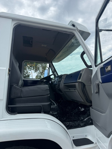 Volkswagen Vw 15180 Worker Toco 4x2 Com Poliguindaste