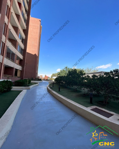 Edificio Borde Rio 2 D / 2 Baños