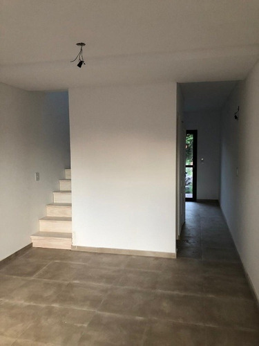 Imagen 6 de 14 de Duplex De 3 Ambientes A Estrenar En Venta - Ituzaingo Sur