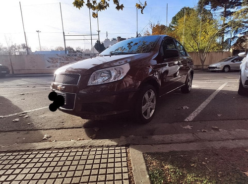 Imagen 2 de 12 de Chevrolet, Aveo