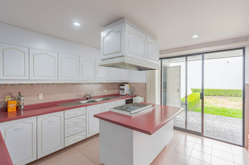 Espectacular Oficina Premium Con Bodega En Venta ¡aduéñate De Este Espacio Único Y Exclusivo Ubicado En La Col. San Francisco Culhuacan, Una Joya De Uso Mixto Con Un Potencial Excepcional!
