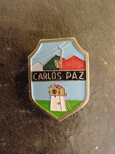 Antiguo Pin Carlos Paz