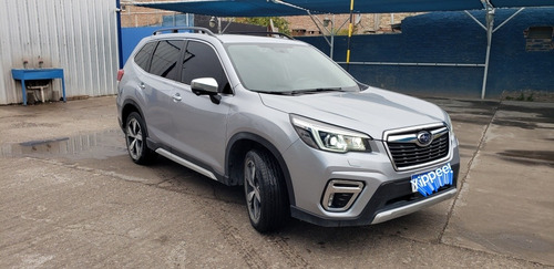 Imagen 3 de 12 de Subaru Forester 2019 2.5 Awd Cvt Limited Sport