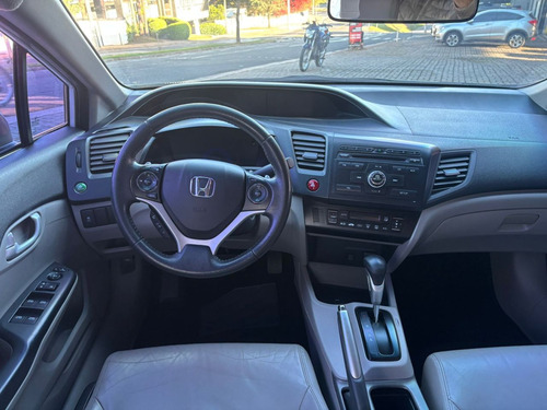 Honda Civic Sedan LXR 2.0 Flexone 16V Aut. 4p