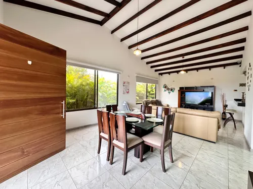 Casa Campestre En Venta En La Mesa. Cod V1460