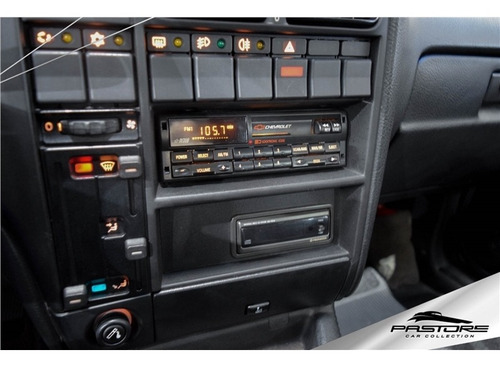 Imagem 10 de 14 de Chevrolet Omega 3.0 Mpfi Diamond 12v Gasolina 4p Manual