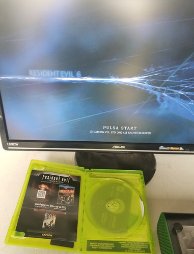 Resident Evil 6 Standard Edition Capcom Xbox 360 Físico (Usado)