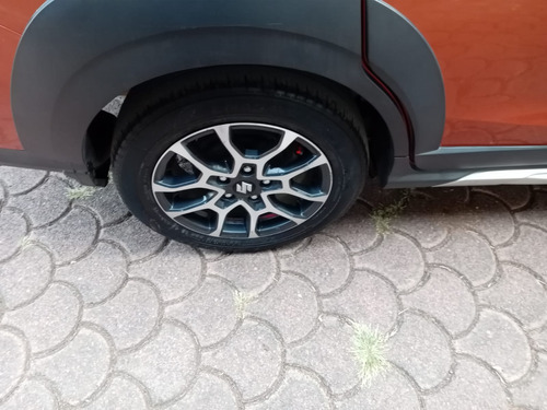 Suzuki ertiga xl7 1.5 Gls At