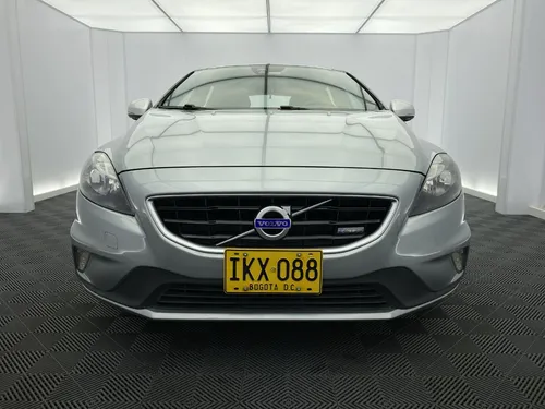 Volvo V40 1.6 T4 R-design