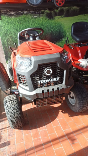 Imagen 3 de 8 de Tractor Cortacésped Troy-bilt 547/42