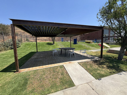 Casa Nueva En Renta En Coto Albazur En Santa Anita, Tlajomulco De Zuñiga.